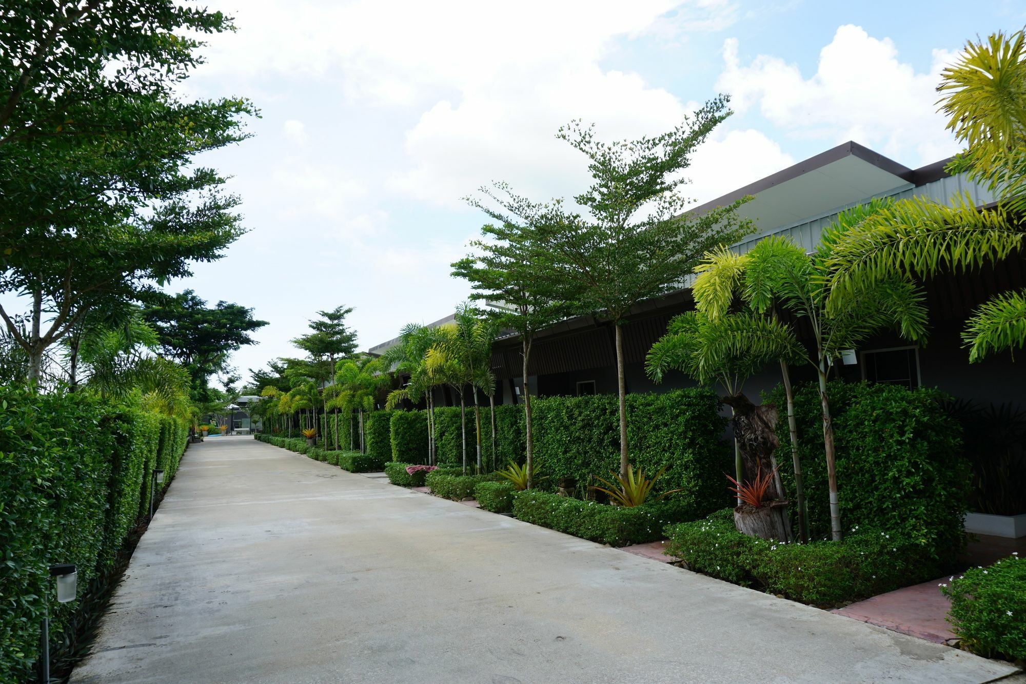 Heritage Tropical Resort Nakhon Si Thammarat Zewnętrze zdjęcie